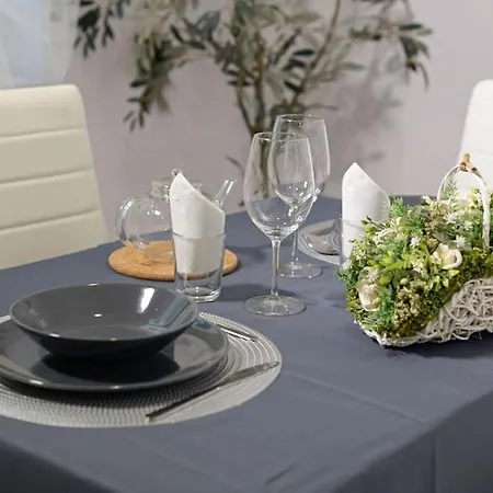 Apartmán In Centro Storico Porto Di Savona-spiagge