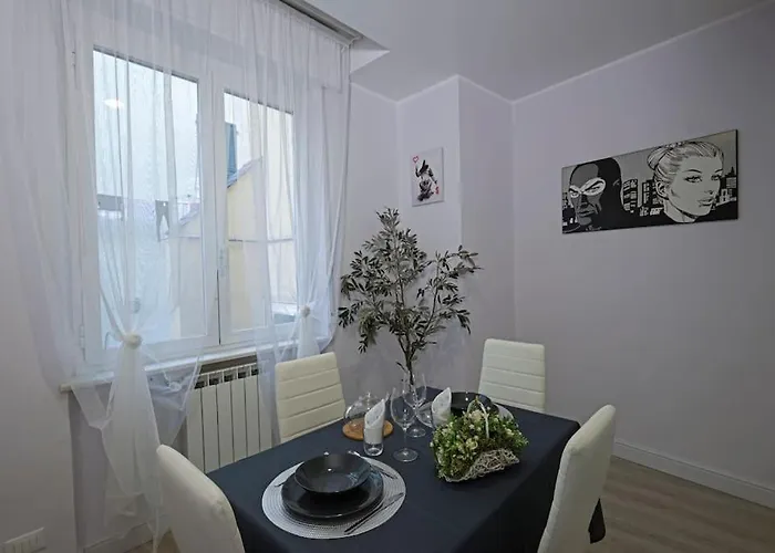 Appartement In Centro Storico Porto Di Savona-spiagge